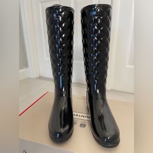 NEVER WORN! Hunter Size 9 Hunter Gloss Quilt Tall Boots